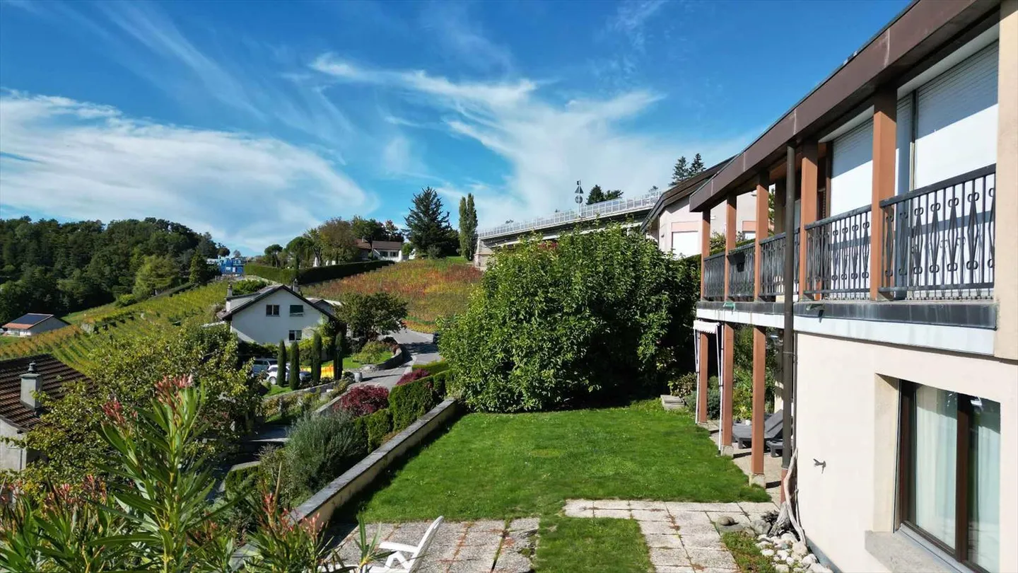 Villa familiare con appartamento indipendente - Foto 6 di 12