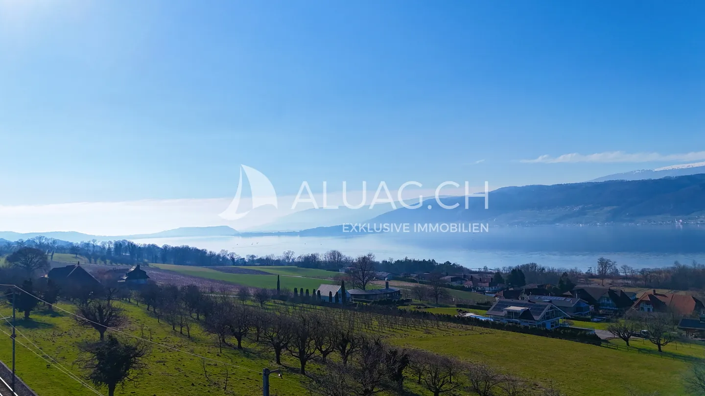 MODERNE EIGENTUMSWOHNUNG MIT VIEL PLATZ - Foto 2 von 5