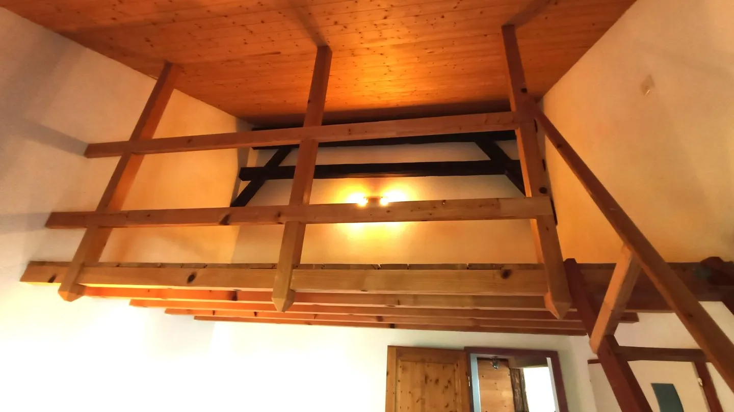 Belle ferme avec deux appartements de 300 m2 et 220 m2 de grange et de paddock - Photo 11 sur 42