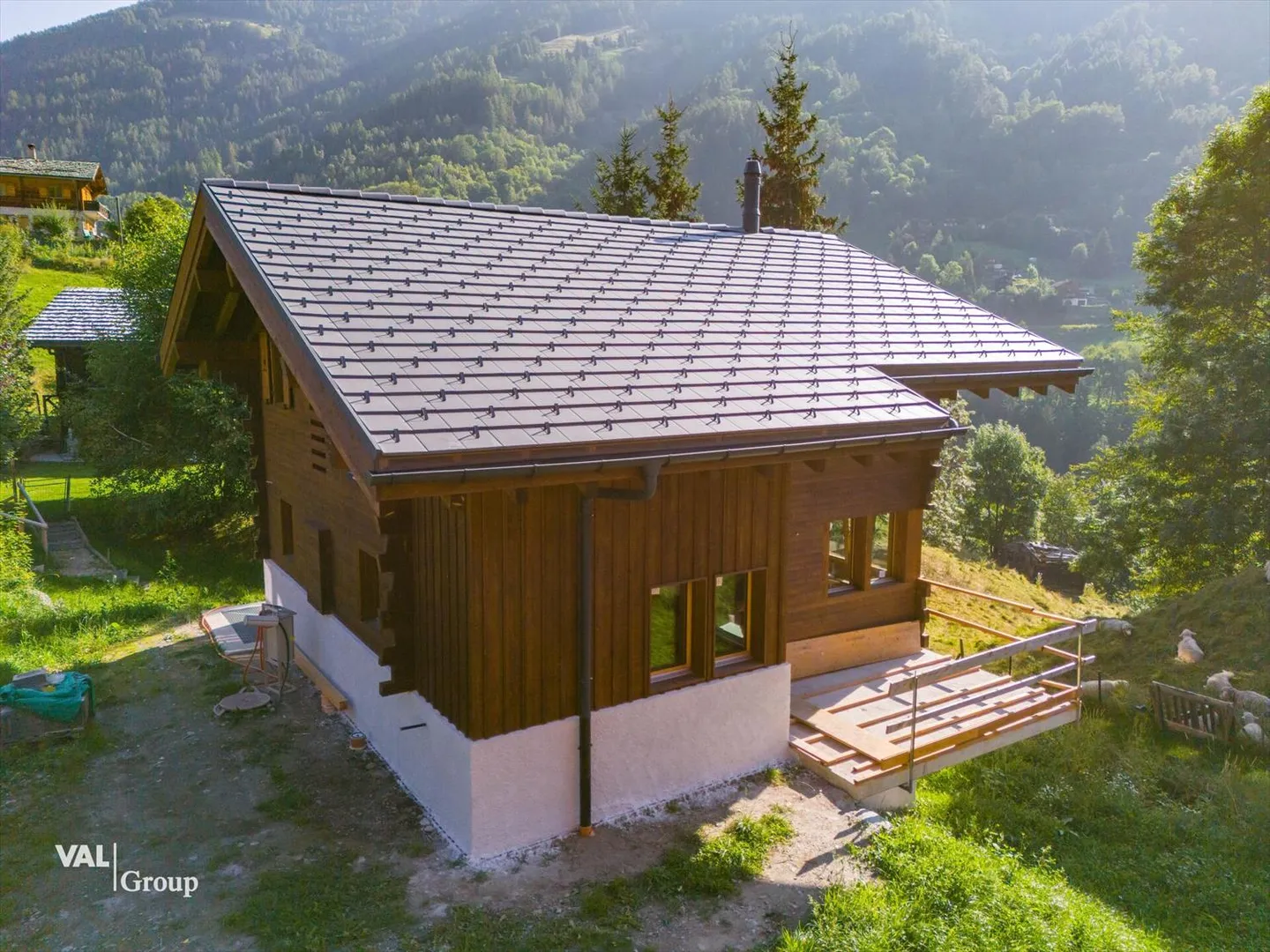 SUPERB OPPORTUNITY - A new chalet at a rare price in the heart of Val d'Anniviers - Photo 9 of 10