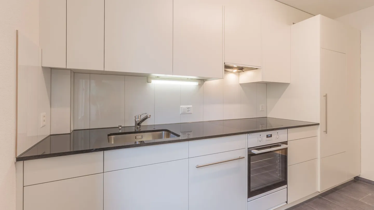 Chambre partagée compacte et meublée dans le quartier du théâtre, 2ème étage Chambre 4 - Photo 6 sur 8