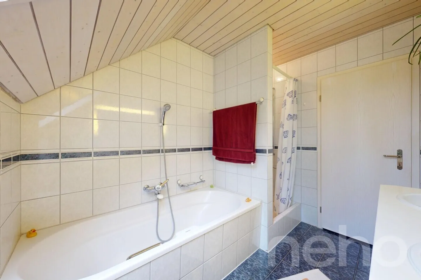 Detached 5.5-room single-family house in a quiet cul-de-sac - Photo 9 of 12