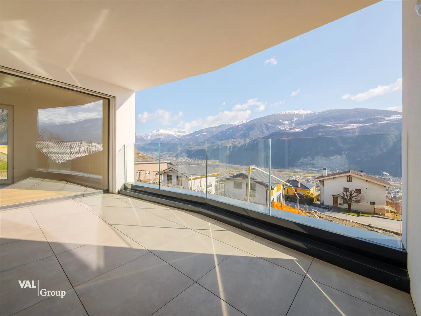 5 Minuten von Sion entfernt, leben Sie im Komfort in dieser neuen Wohnung mit Terrasse - Foto 1 von 13