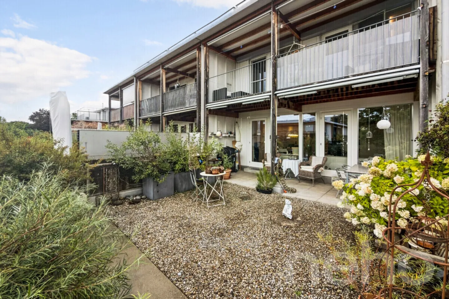 Charmantes Reihenmittelhaus in Affoltern - Foto 1 von 12
