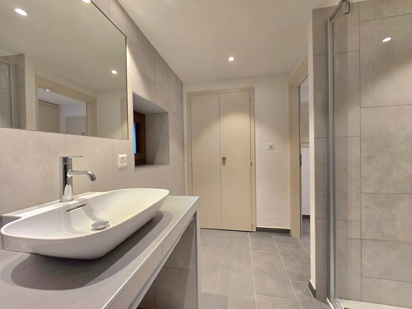 Charming 2.5-room apartment completely renovated in St-Martin (Val d'Hérens) - Photo 10 of 17