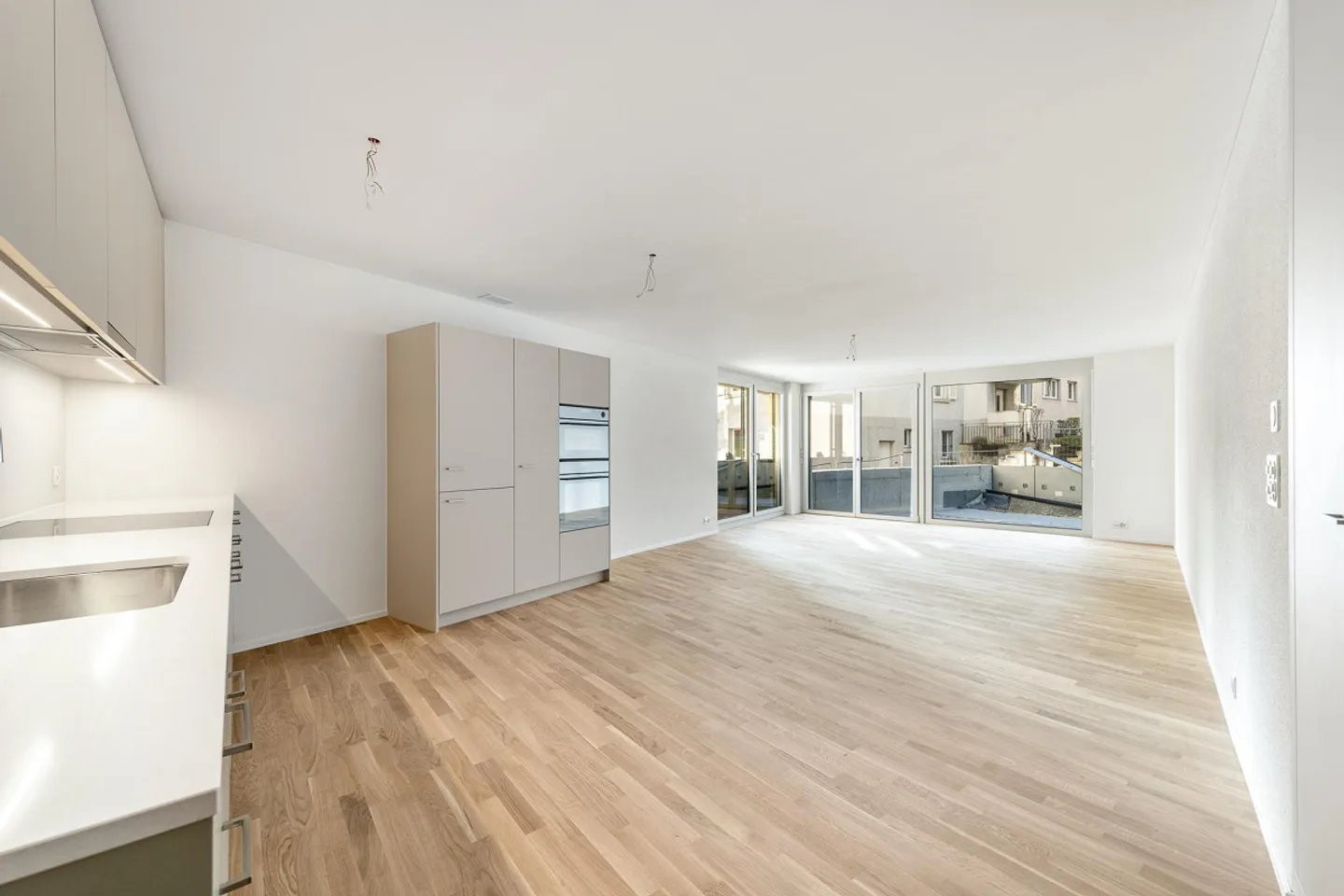 Your brand new, modern apartment in the heart of Oerlikon - Photo 3 of 13