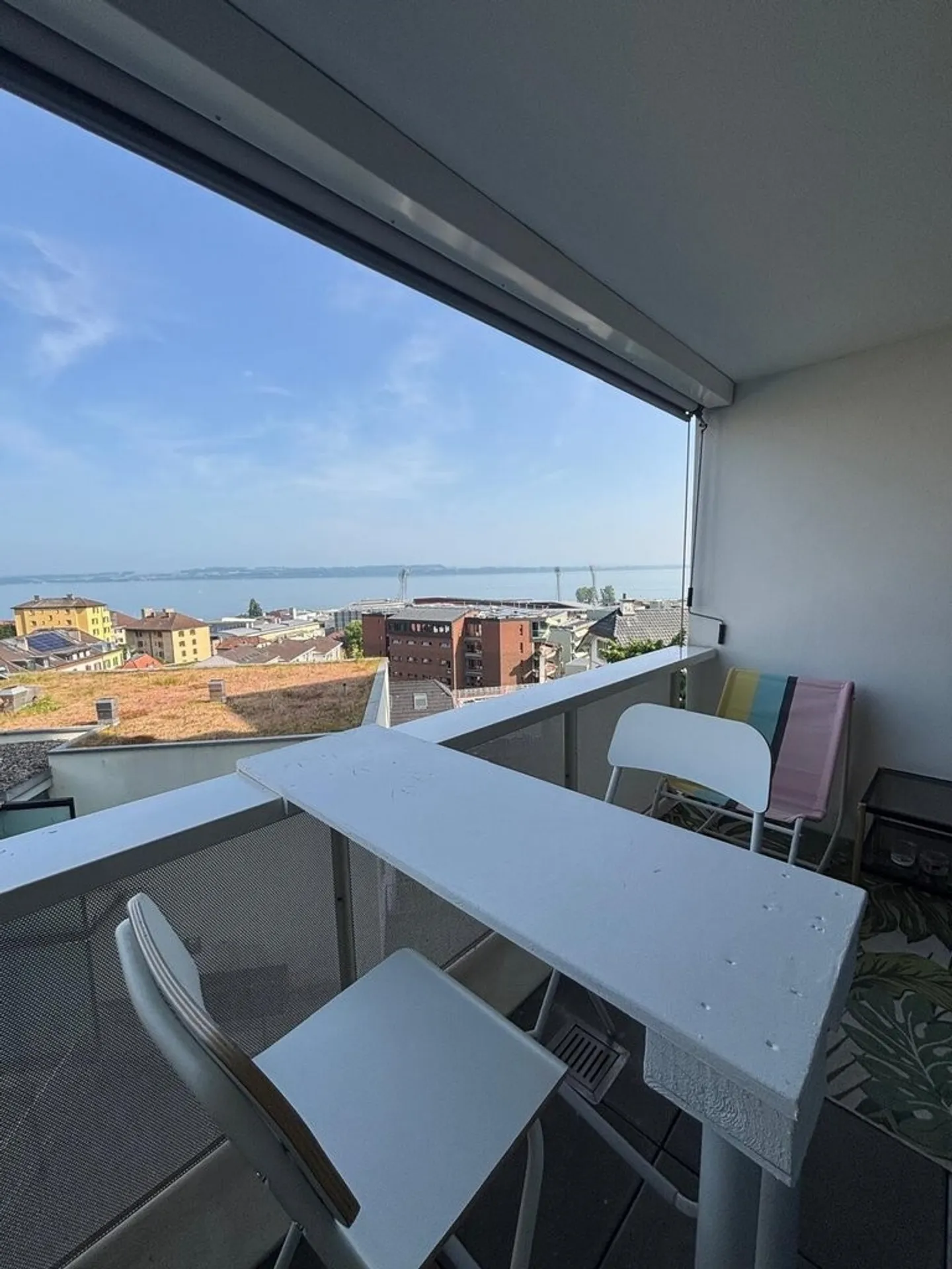 Your new home allows you to travel easily - Photo 9 of 10