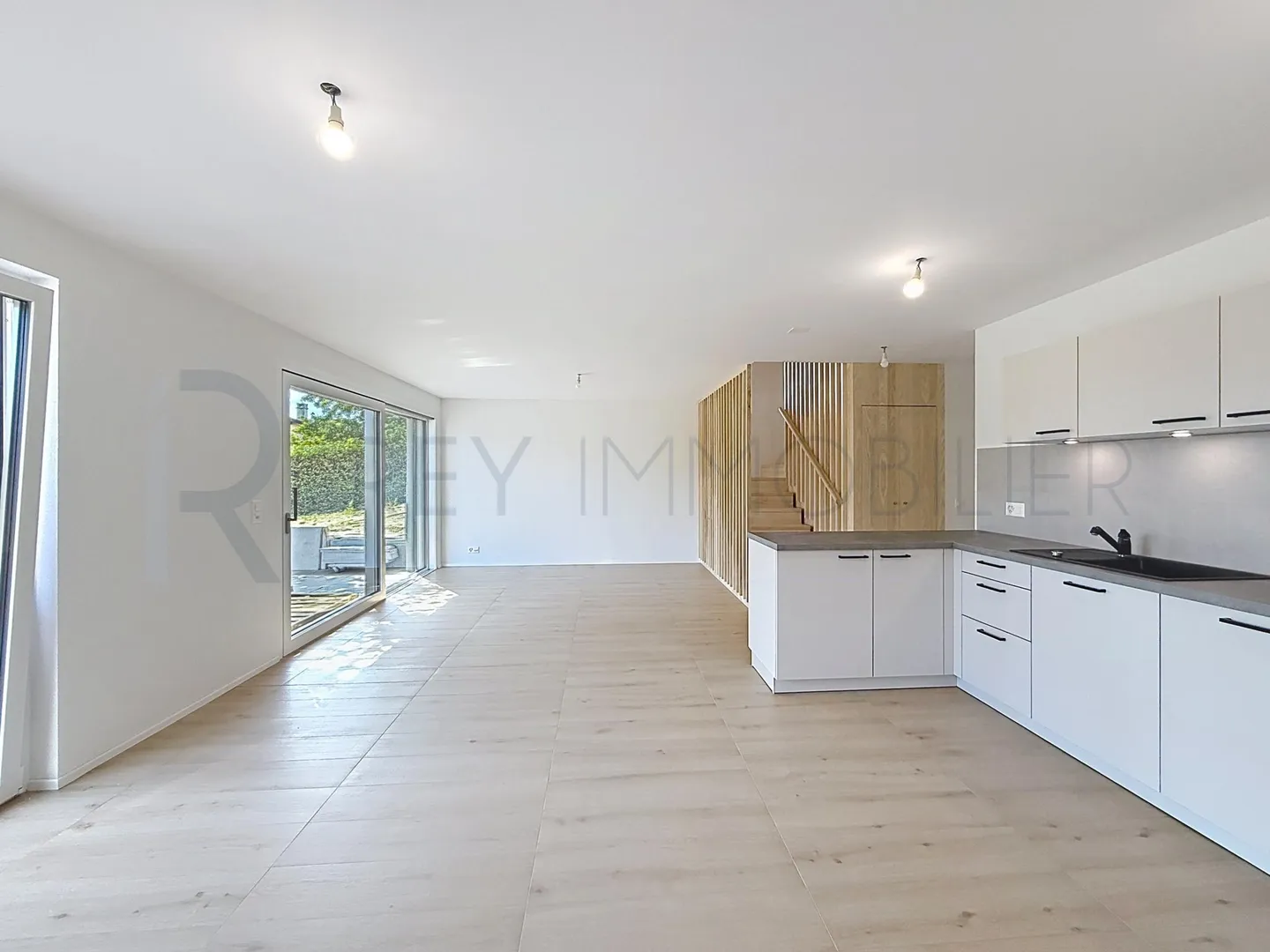 Triplex Charmant avec Jardin - Photo 1 sur 10