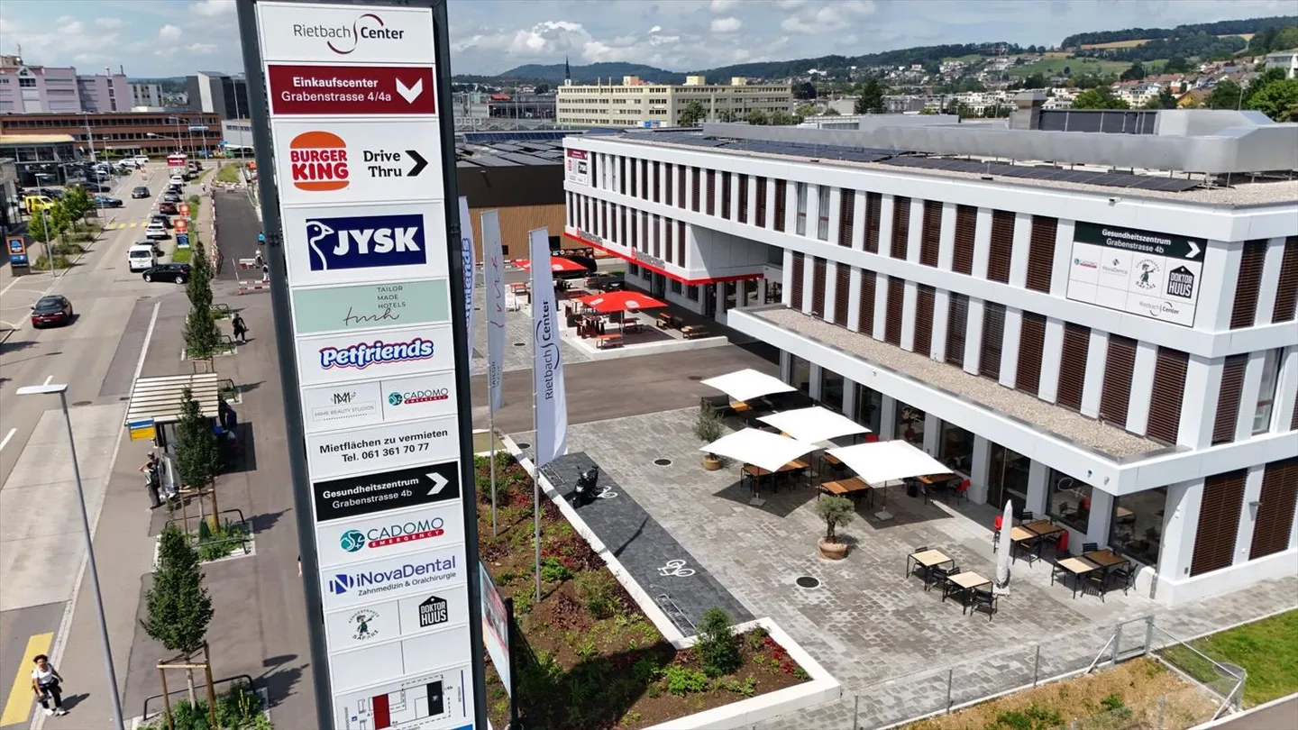 Ausgebaute Praxis- und Dienstleistungsflächen im Rietbach Center - Foto 4 von 7