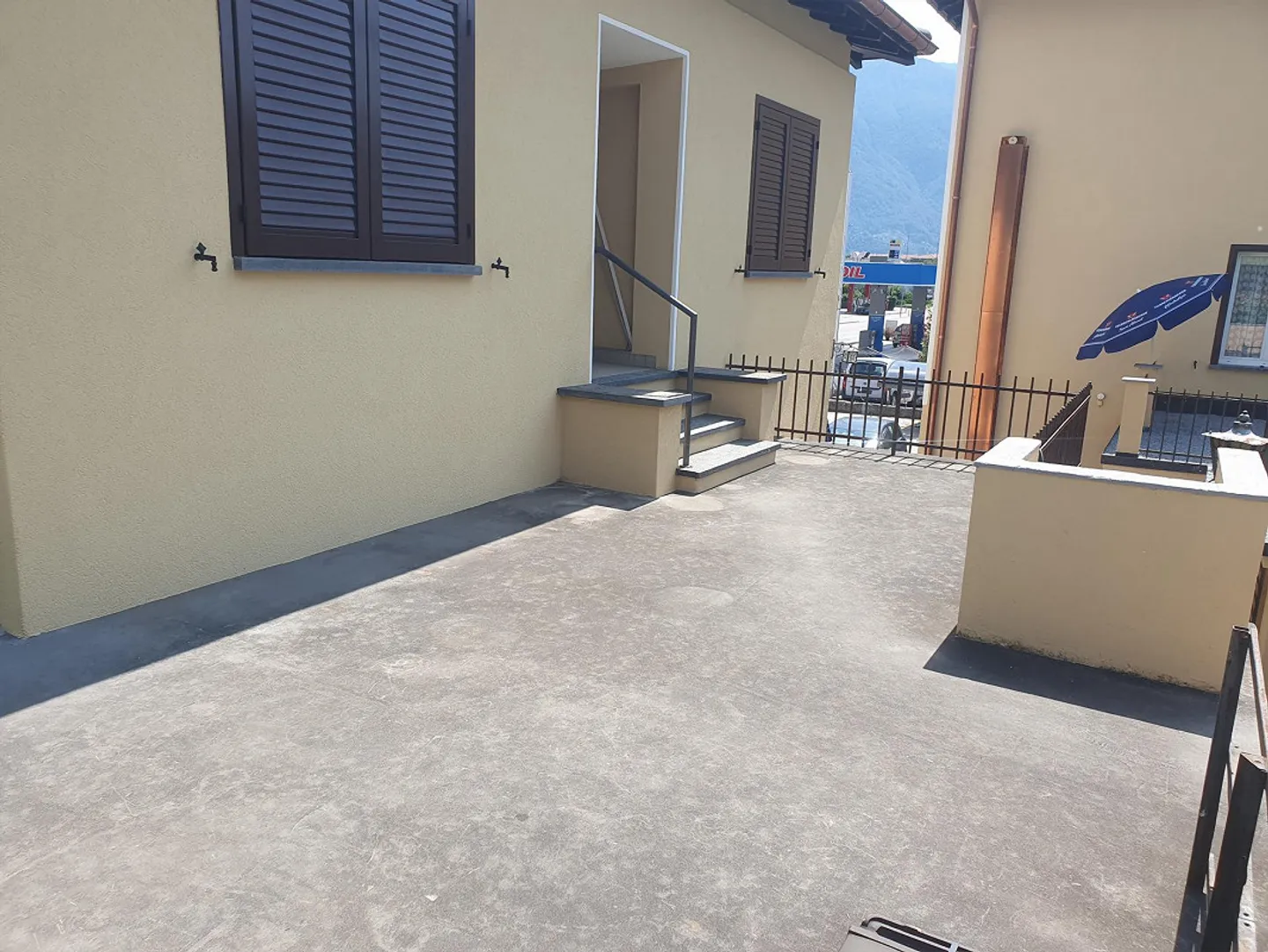 For rent 3.5 rooms with garden close to amenities - Photo 3 of 8