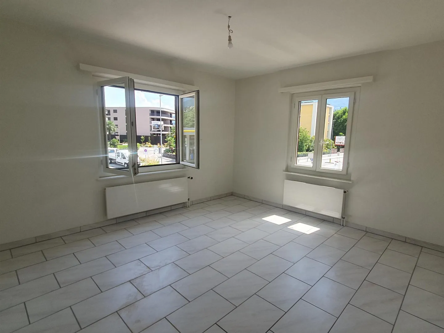 For rent 3.5 rooms with garden close to amenities - Photo 8 of 8