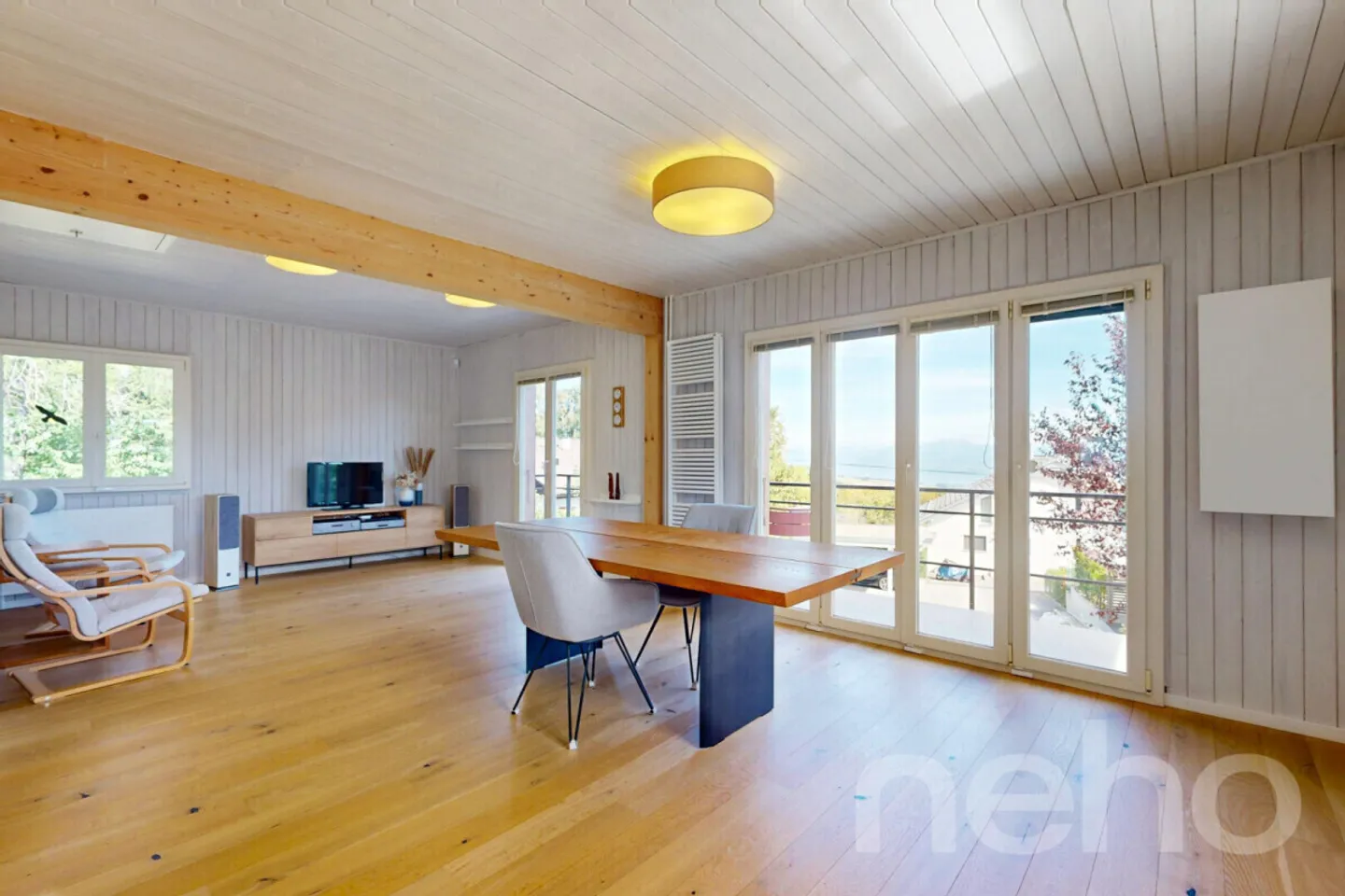Fully renovated chalet in Arzier - absolute calm, panoramic view - Photo 4 of 12