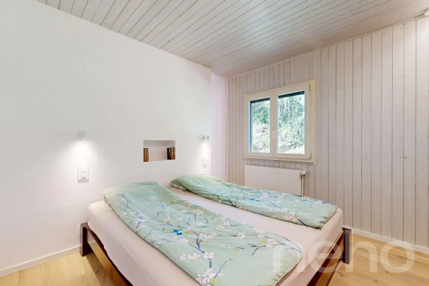 Fully renovated chalet in Arzier - absolute calm, panoramic view - Photo 5 of 12