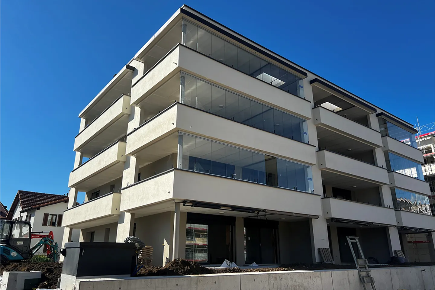 Appartement de quatre pièces au rez-de-chaussée - Photo 4 sur 10