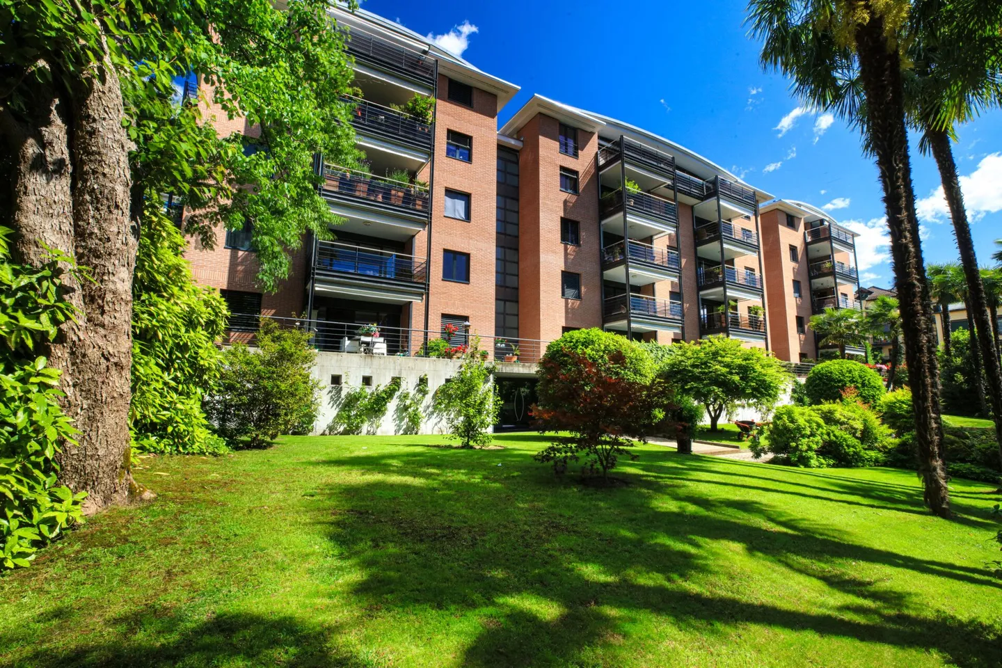 MURALTO - Attique spacieux avec vue sur le lac Majeur - Photo 32 sur 39