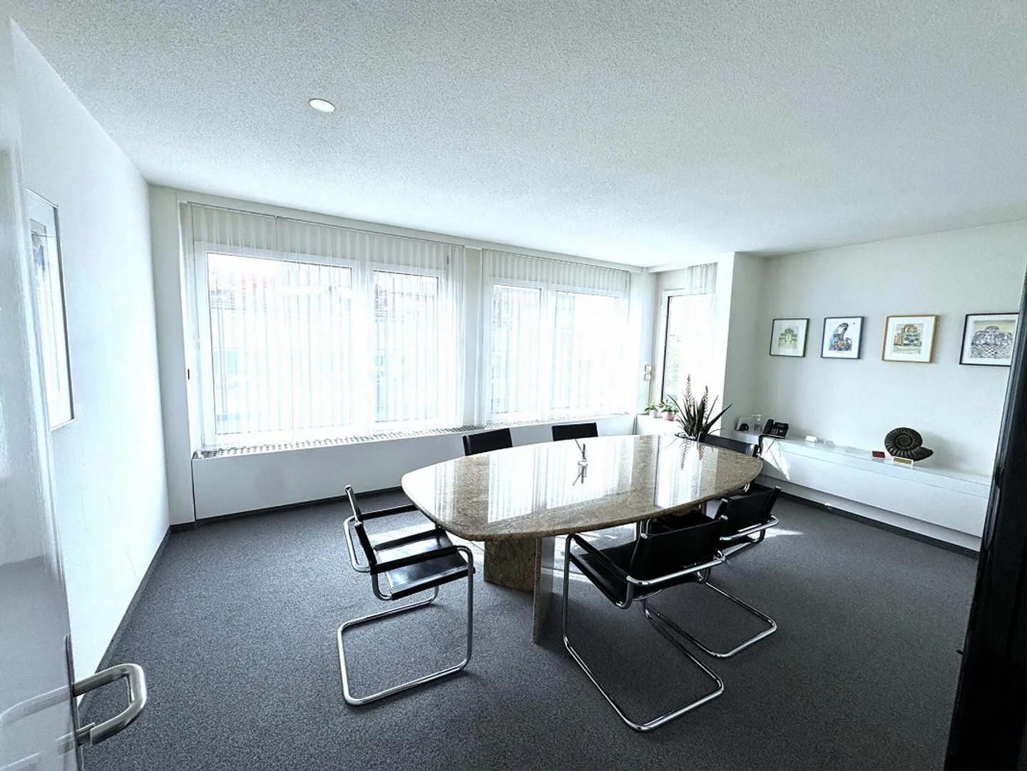 Representative, fully developed office space in the best location in Zug - Photo 7 of 7