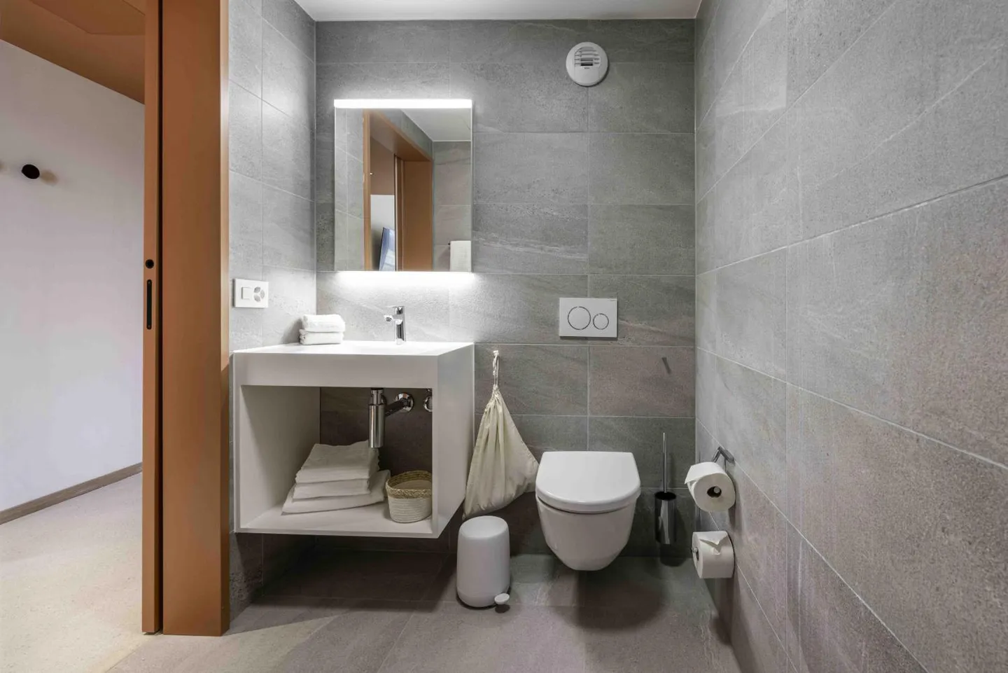Studios Arredati Confortevoli al Tilia Tower - Prilly, Losanna - Foto 11 di 11