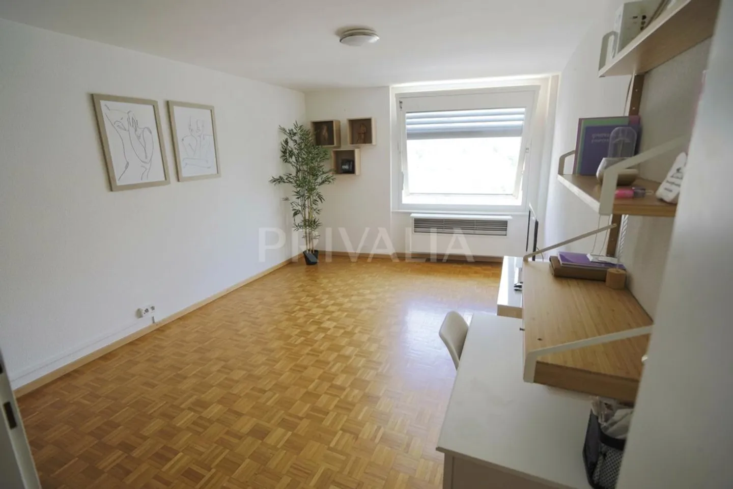 Exclusif - Appartement 2,5 pièces avec balcon et vue impressionnante - Photo 1 sur 7