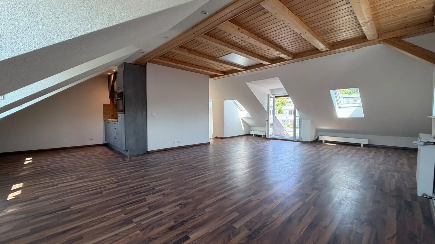 Bright 5-room maisonette apartment with large terrace in Gelterkinden - Photo 10 of 15