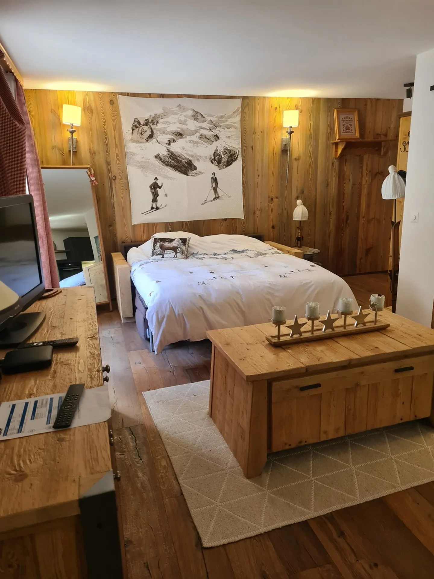 Charming Studio with Terrace - Photo 5 of 17