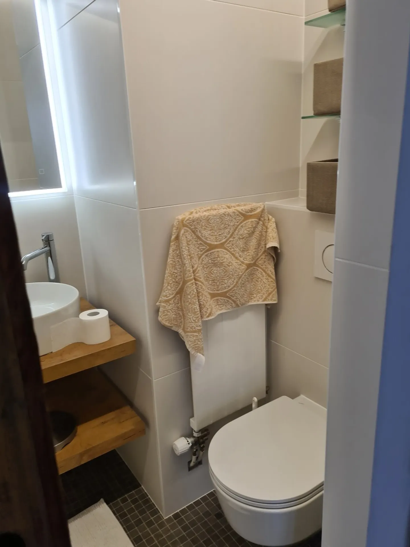 Charming Studio with Terrace - Photo 8 of 17