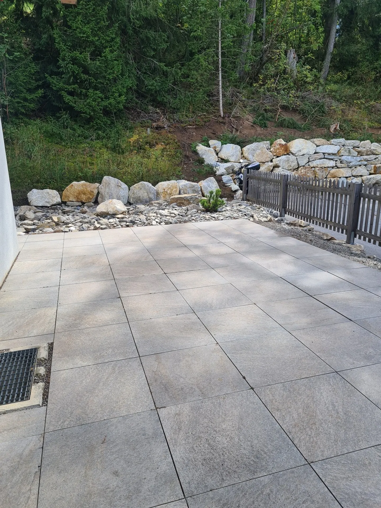 Charming Studio with Terrace - Photo 14 of 17