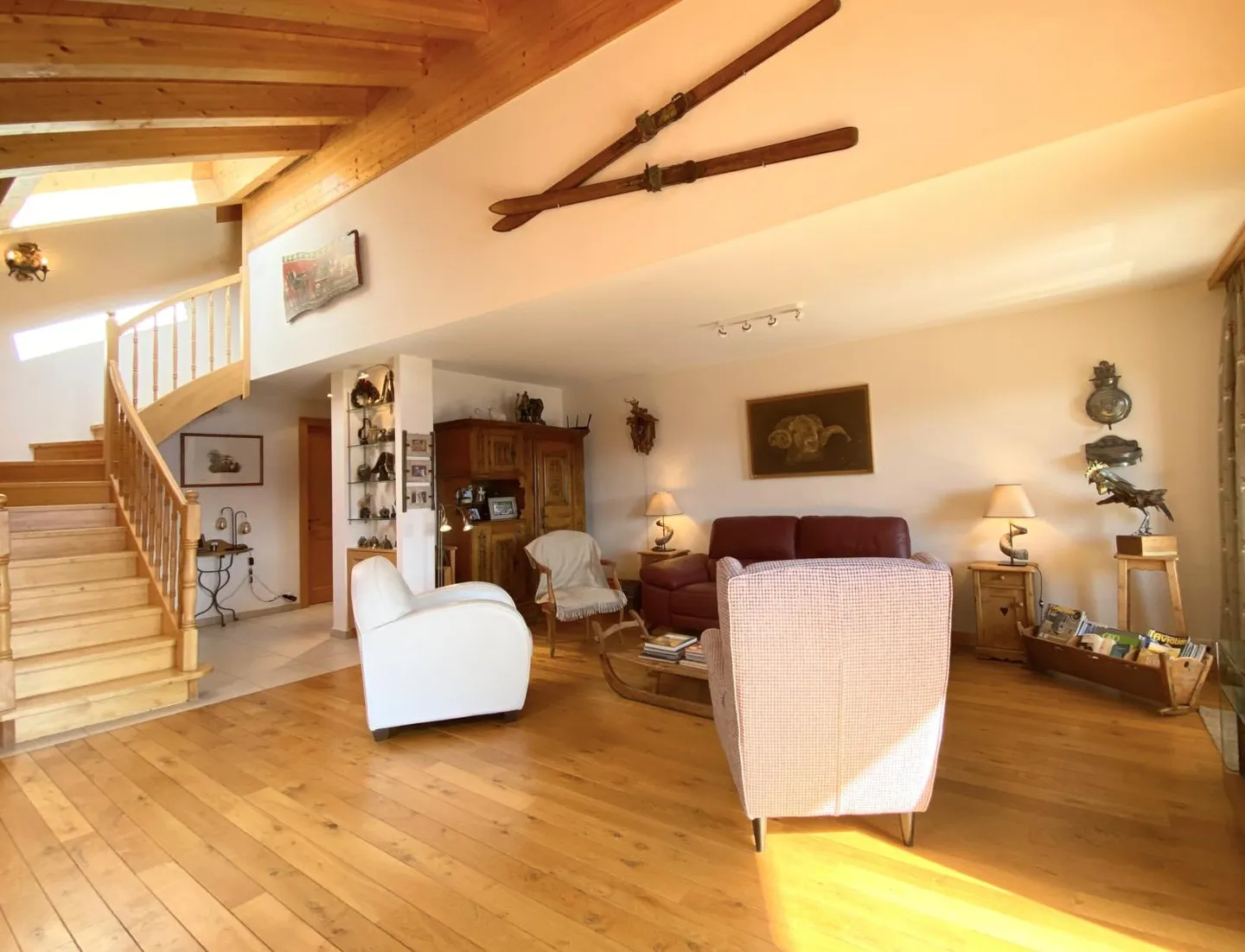 Dachgeschoss 5.5 Zimmer - Foto 1 von 13