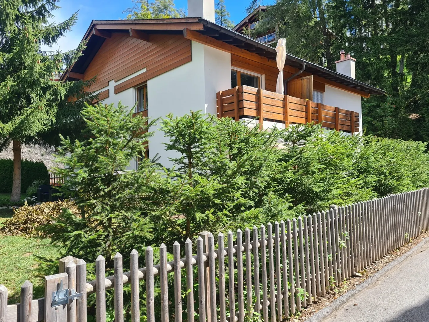 Charming Studio with Terrace - Photo 16 of 17