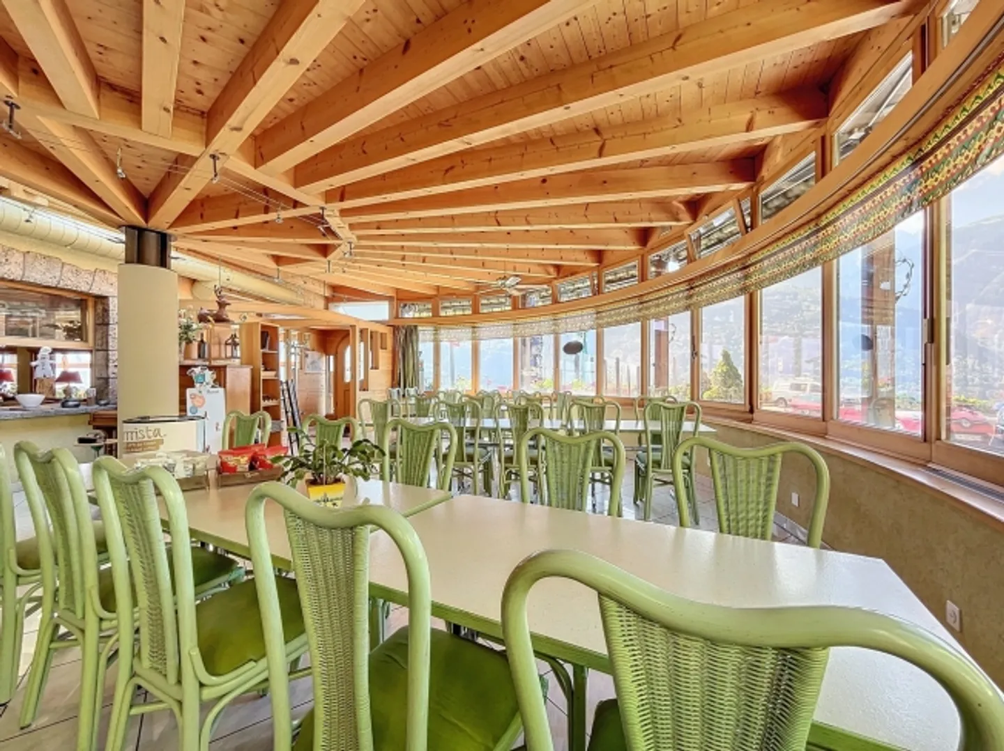 Extraordinary Building in Unestimable Potential - Martigny - Photo 5 of 20