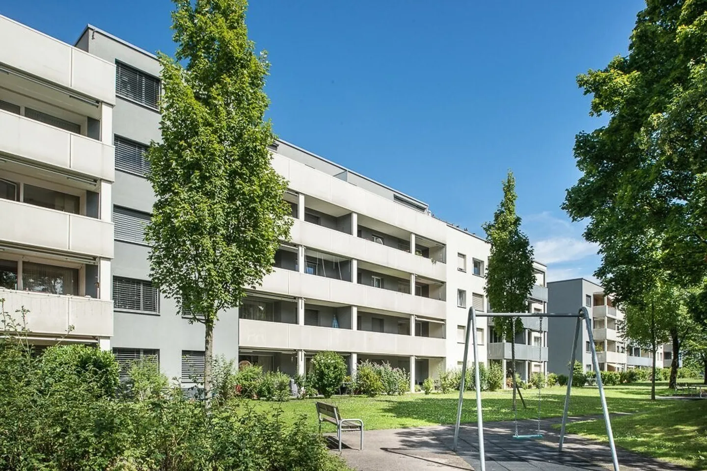 Luminoso appartamento 3.5 stanze - Foto 1 di 5