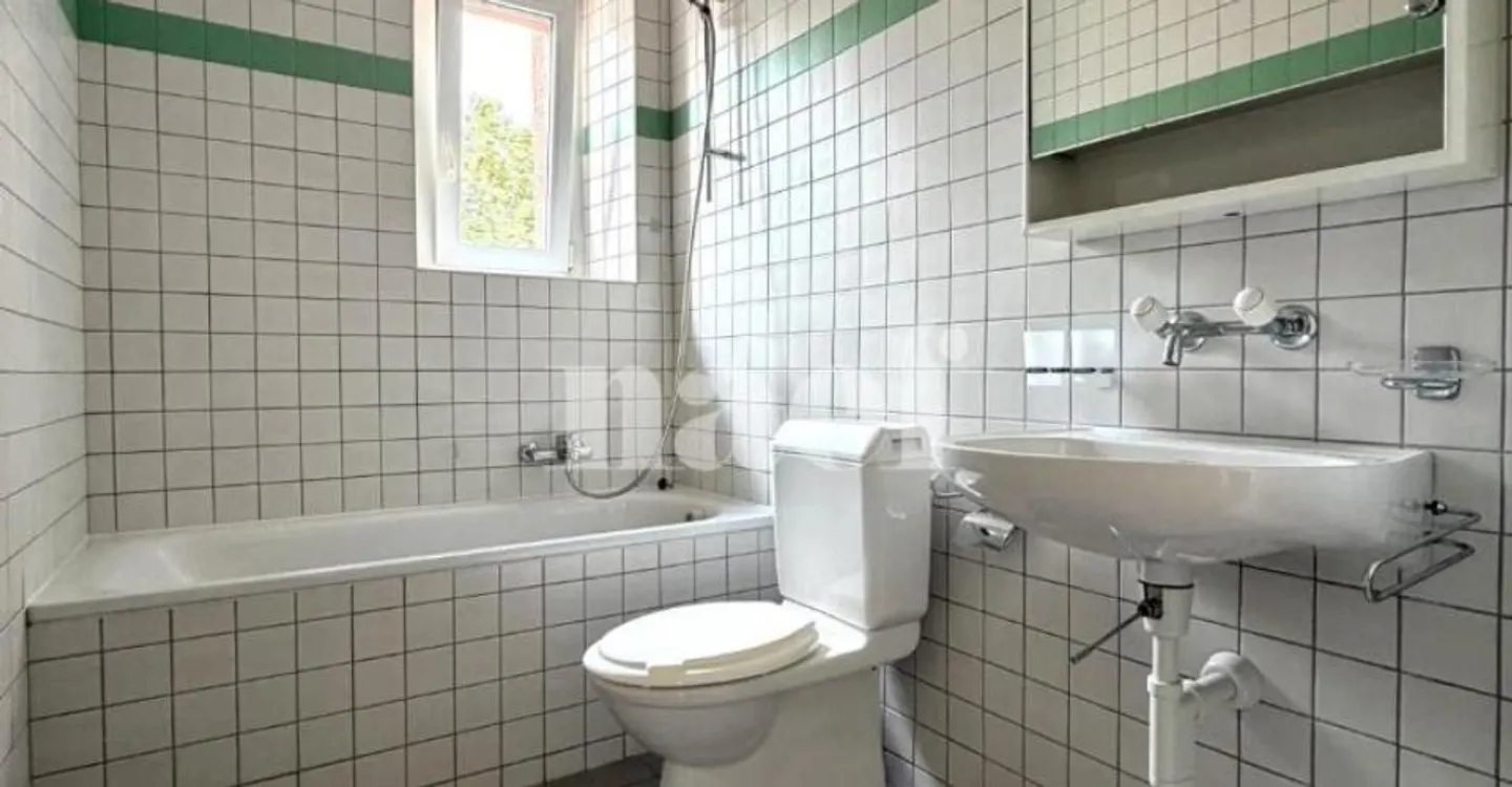 Bright 3-room apartment in a quiet neighborhood, in Peseux - Photo 5 of 6