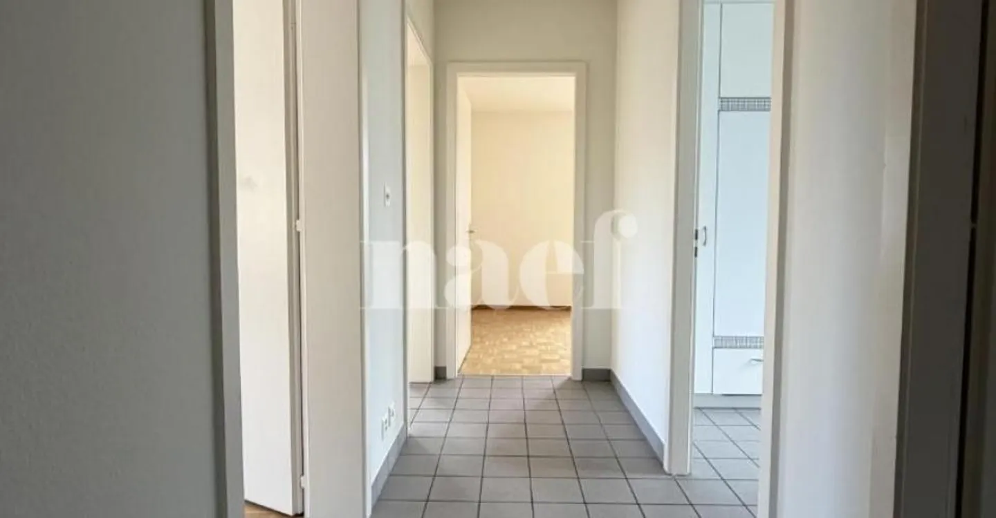 Bright 3-room apartment in a quiet neighborhood, in Peseux - Photo 6 of 6