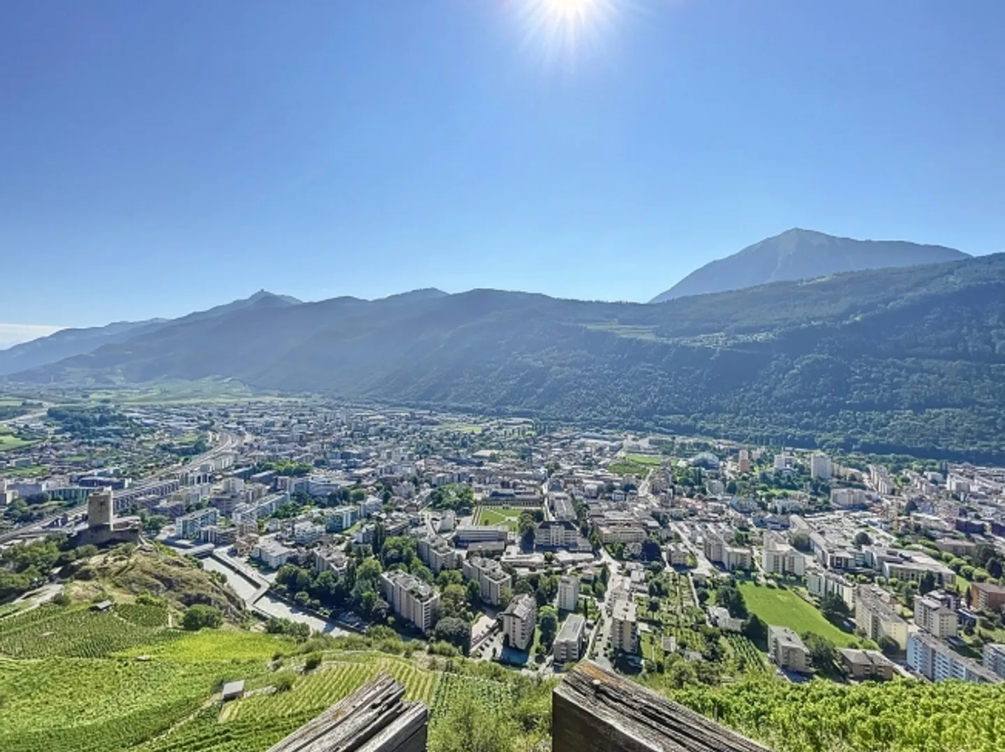 Extraordinary Building in Unestimable Potential - Martigny - Photo 20 of 20