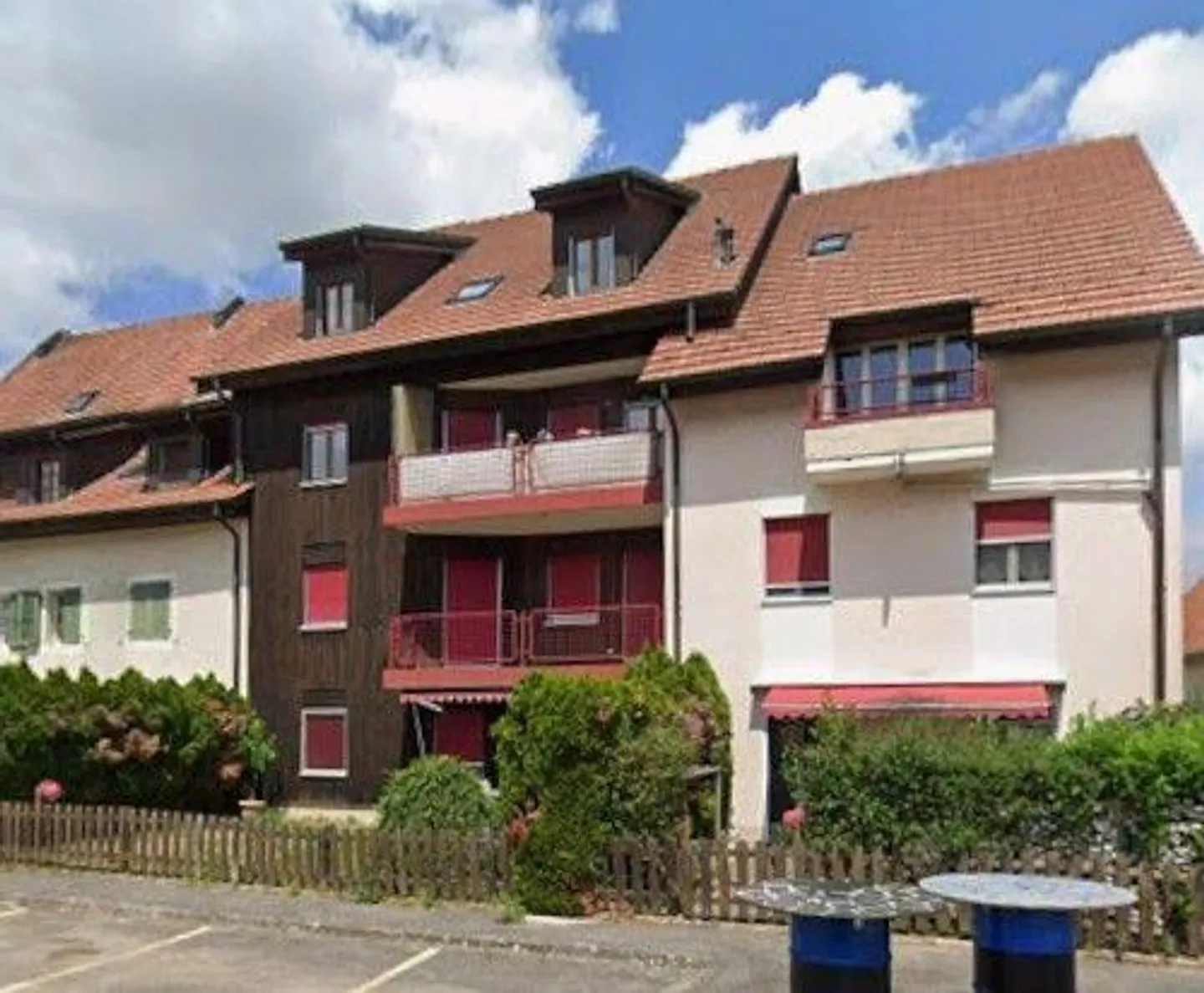 Edificio residenziale in affitto - Foto 1 di 13