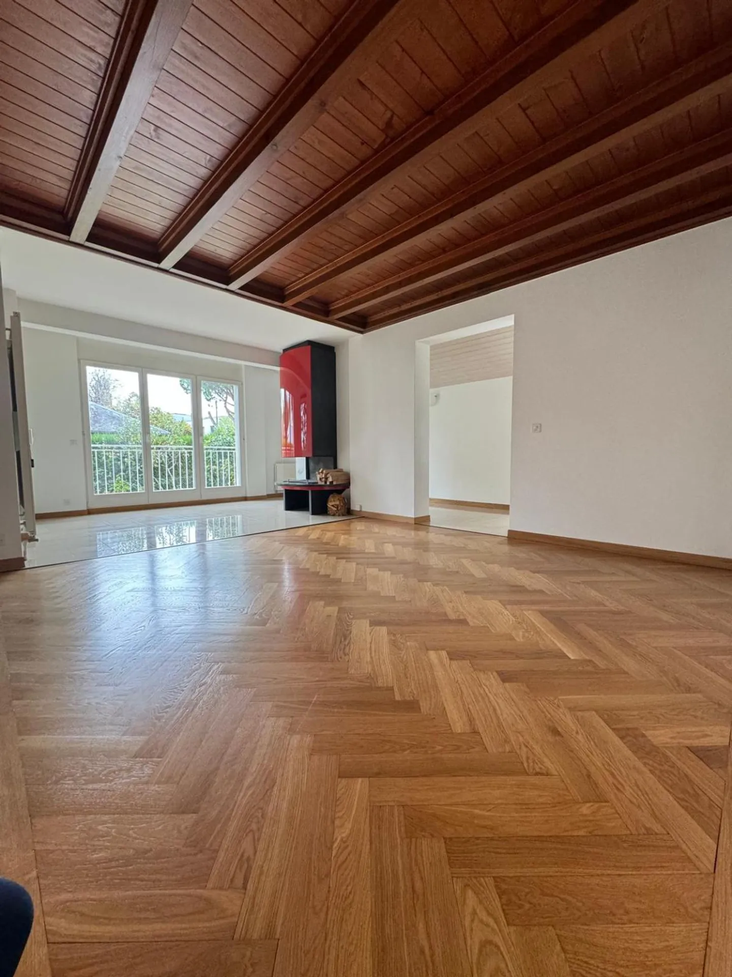 Casa indipendente con 7 camere a Chambésy - Foto 2 di 8