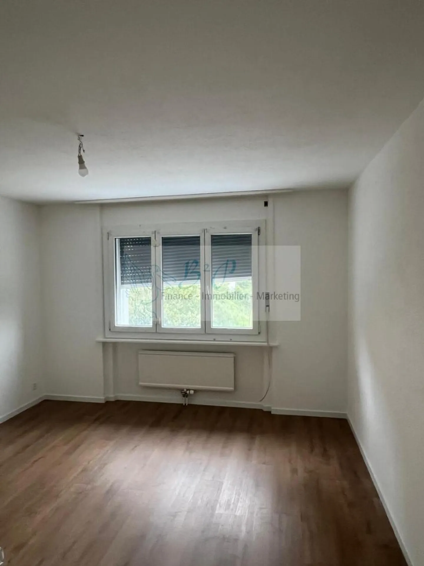 3.5 Room Apartment - Photo 5 of 8