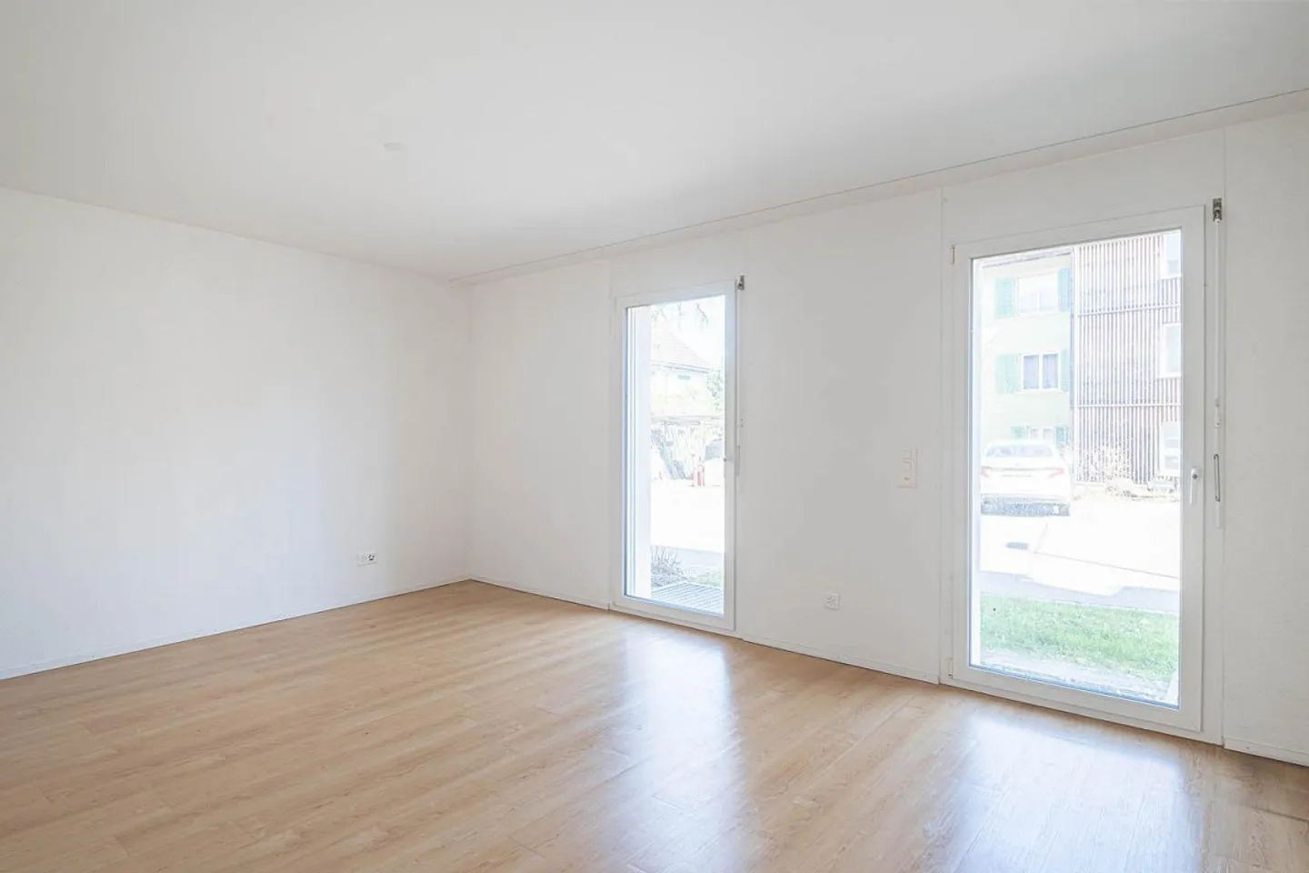 Appartement spacieux de 3,5 pièces à Feuerthalen ! - Photo 8 sur 9