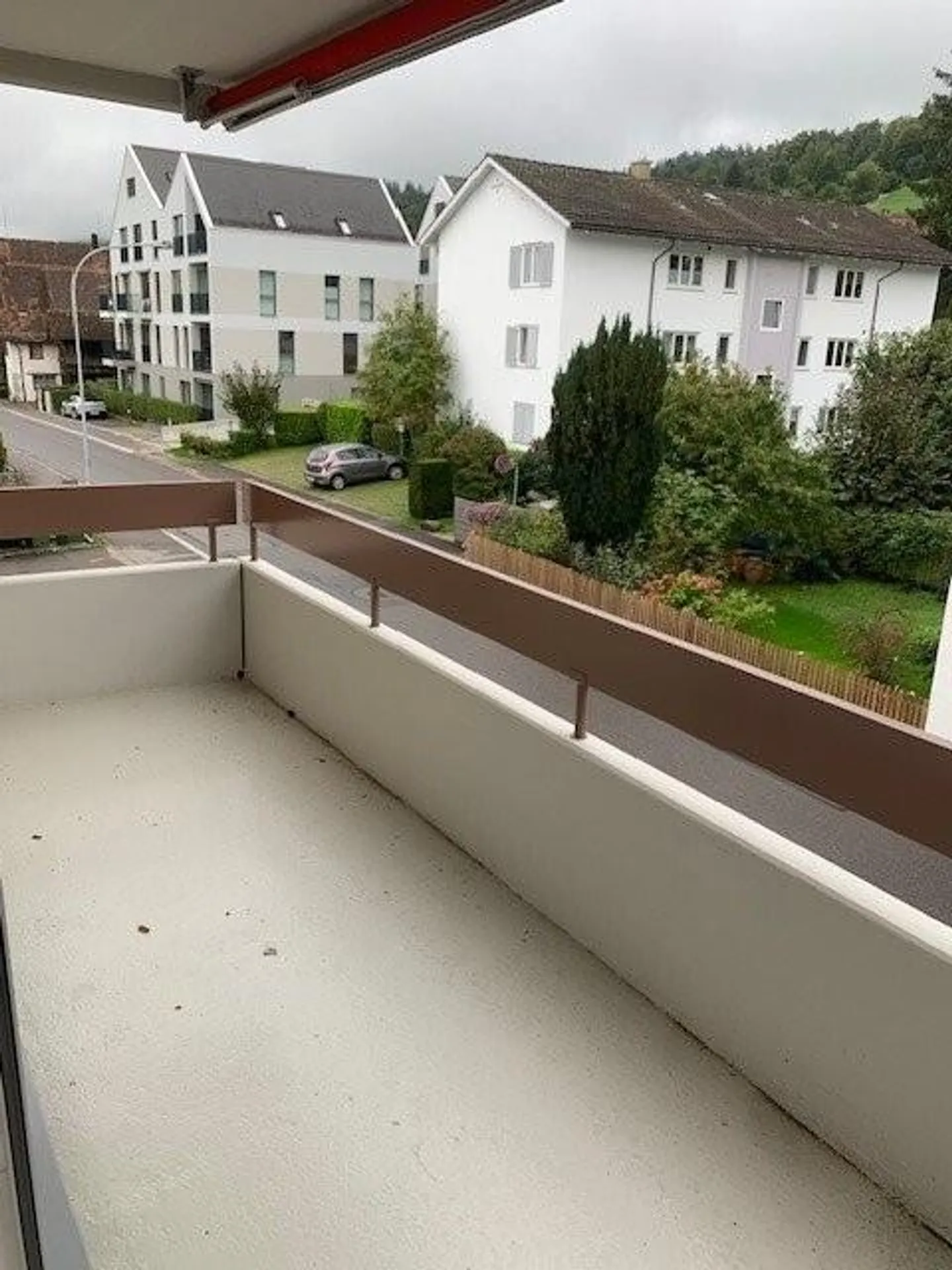 Befristete Wohnung bis 28.02.2026 in Oberrieden zu vermieten - Foto 2 von 8