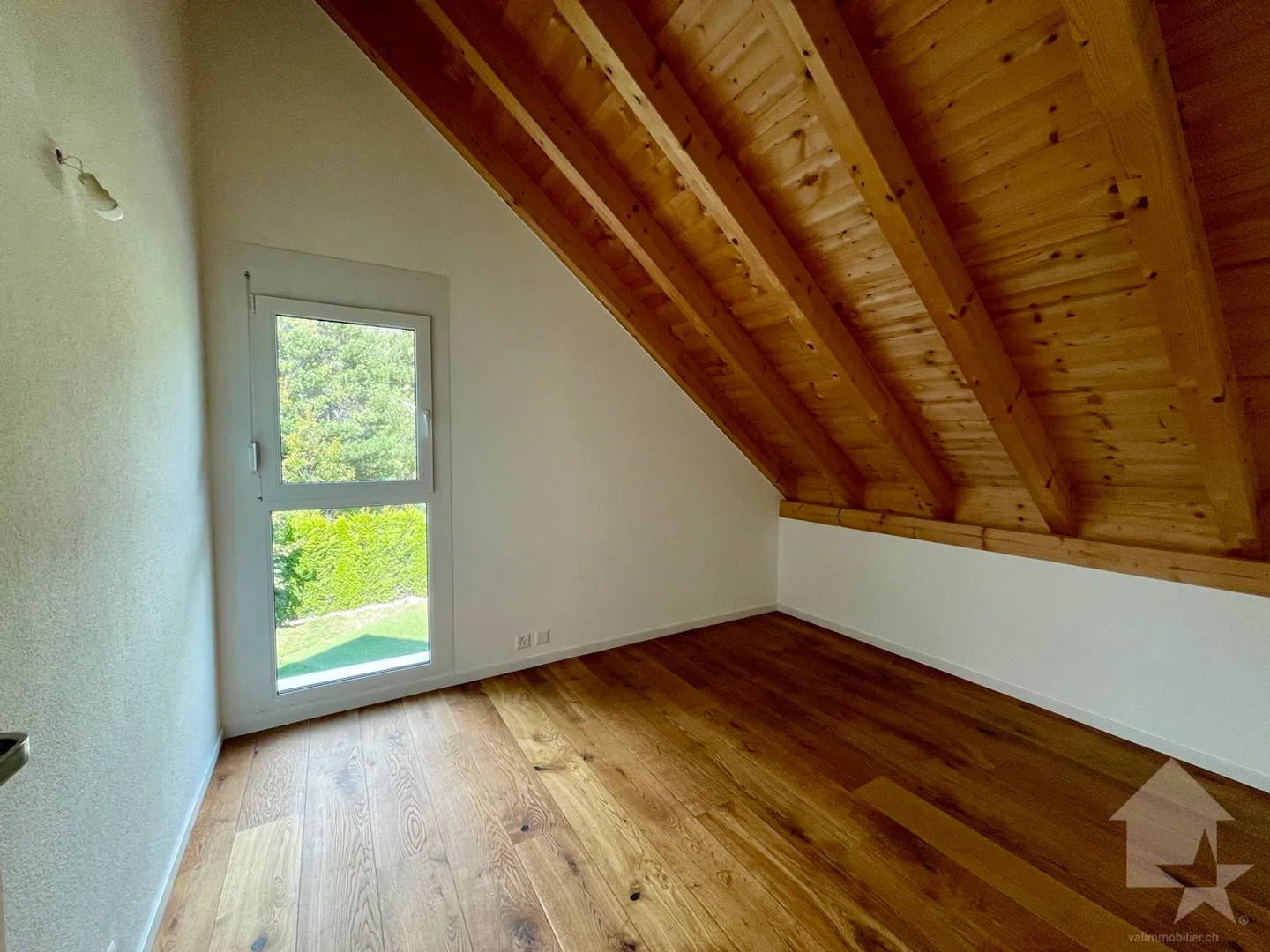 Piacevole villa a schiera da un lato, 3 camere, nel cuore dei vigneti - Foto 11 di 13