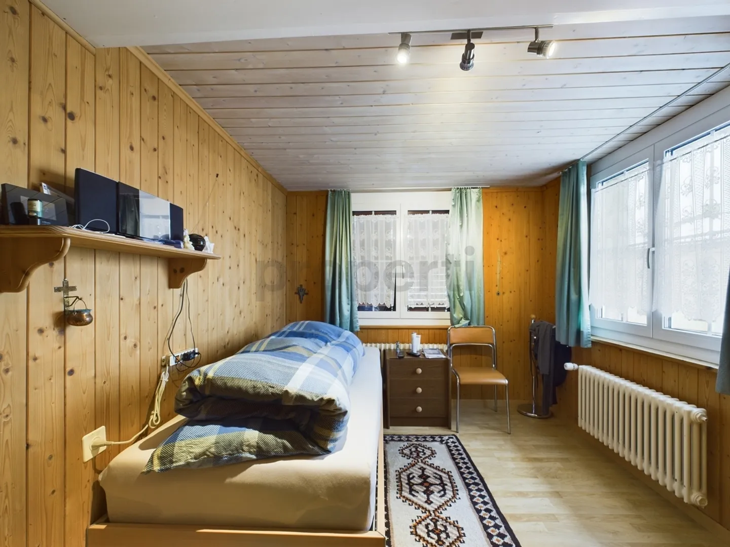 Zuhause mit Zusatznutzen - grosszügige 5.5-Zimmer-Wohnung &amp; Mieteinnahmen im Erdgeschoss - Foto 7 von 13