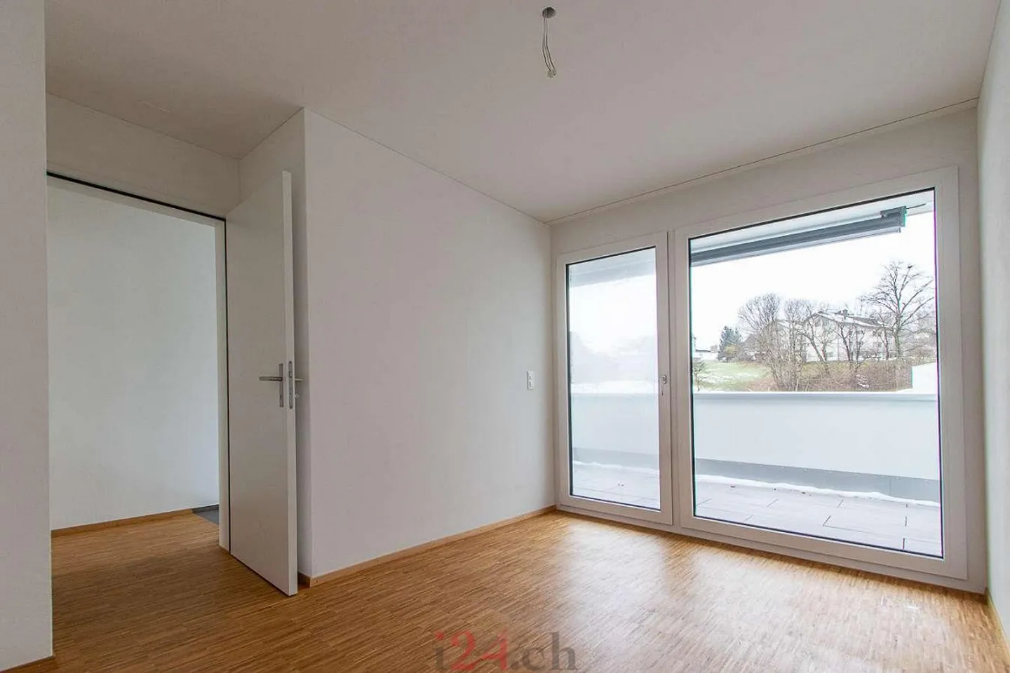 Casa di mezzo 4½ stanze - Vita moderna su tre livelli con molta luce - Foto 11 di 12