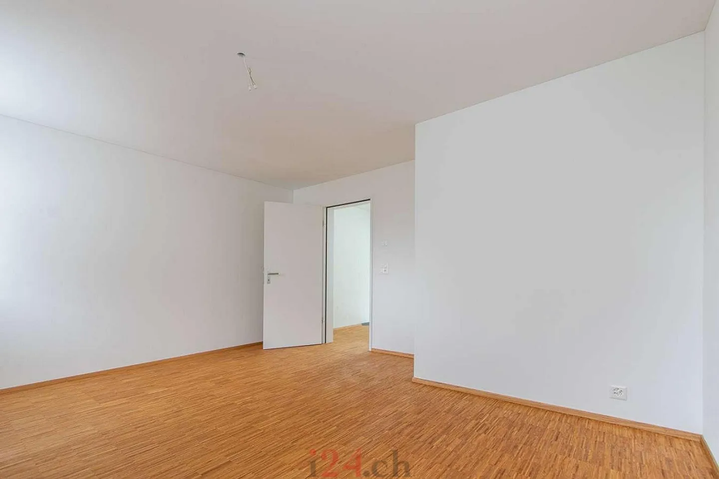 Casa di mezzo 4½ stanze - Vita moderna su tre livelli con molta luce - Foto 8 di 12