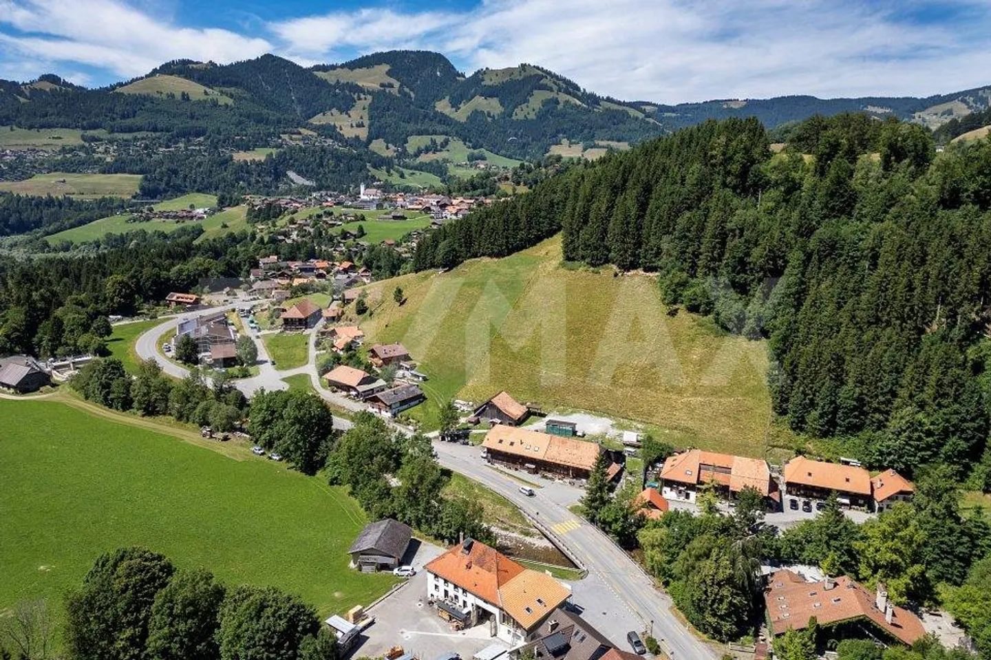 Vivere gratuitamente? Possibile in questa fattoria con 2 appartamenti! - Foto 11 di 13