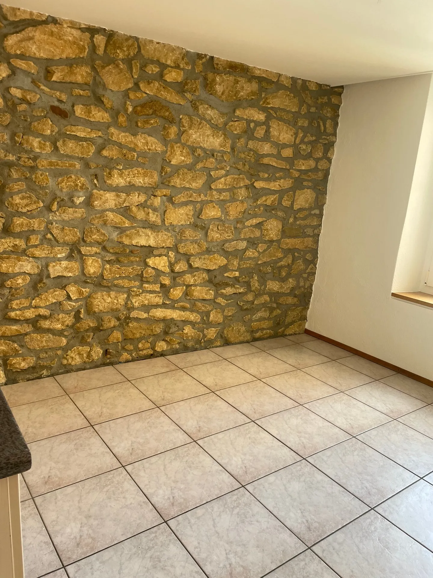 Charmant bungalow individuel de 4,5 pièces sur 3 étages - Photo 3 sur 11