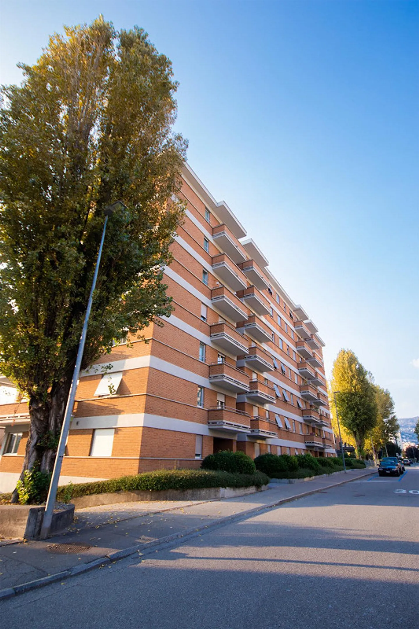 Solution de logement spacieuse avec terrasse et double services - Photo 1 sur 11