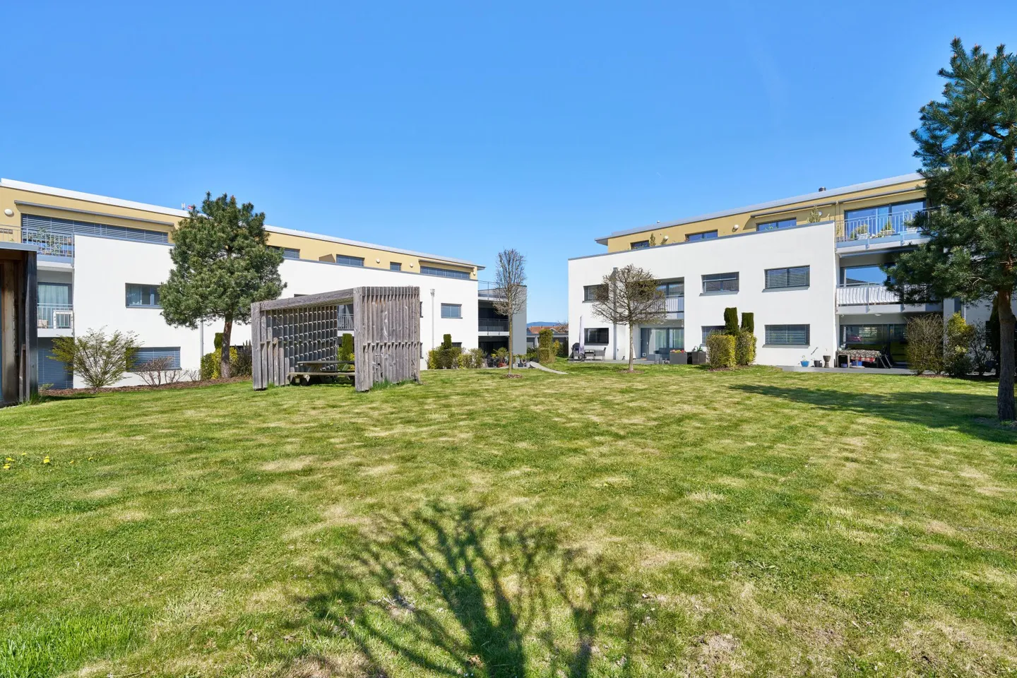 INVESTMENT: CONTEMPORARY AND BRIGHT TERRACE - LOT A3 - Photo 1 of 1