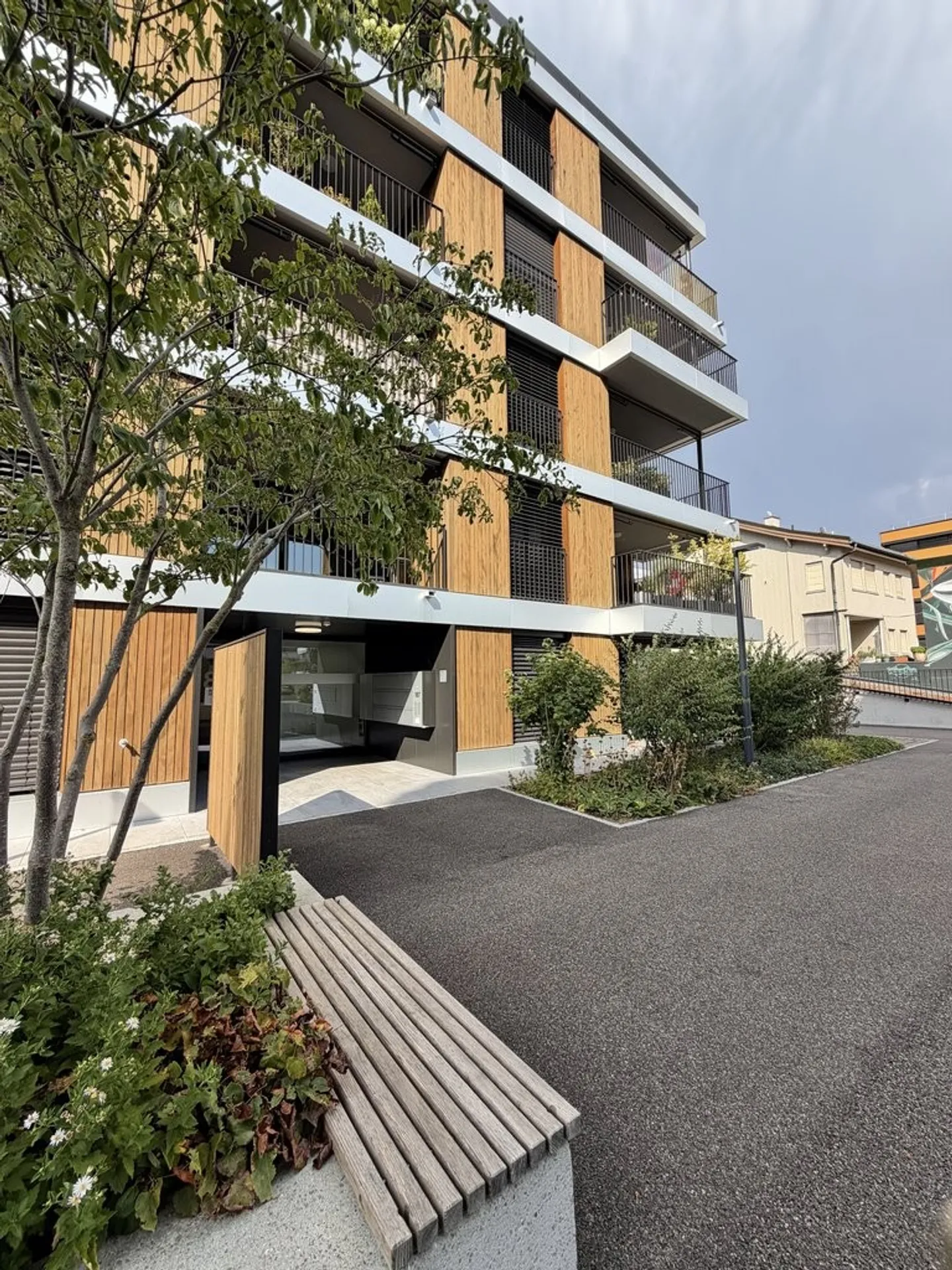 Modern furnished 1.5 room apartment in Allschwil - Photo 1 of 7
