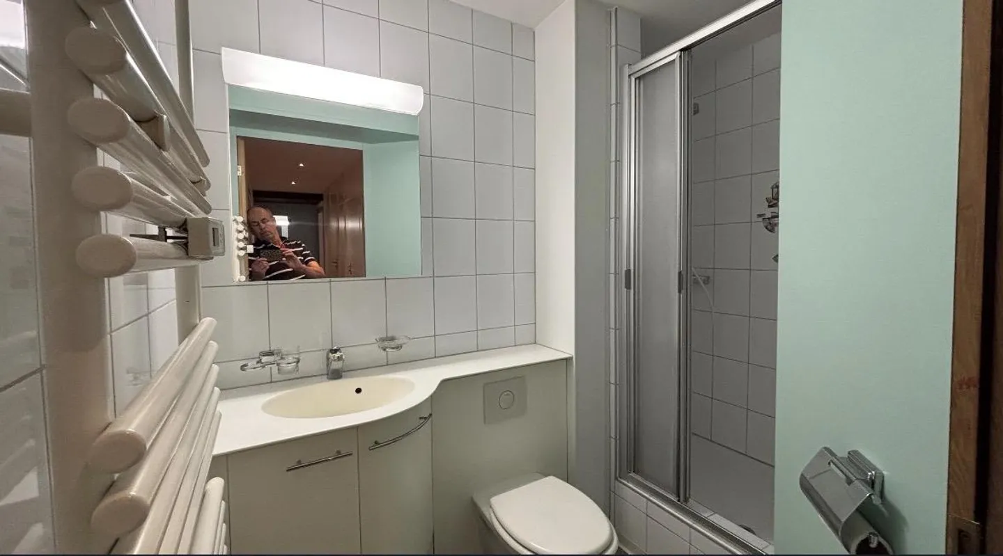 Chambre meublée dans un appartement partagé étudiant 12m2, central, calme - Photo 5 sur 9