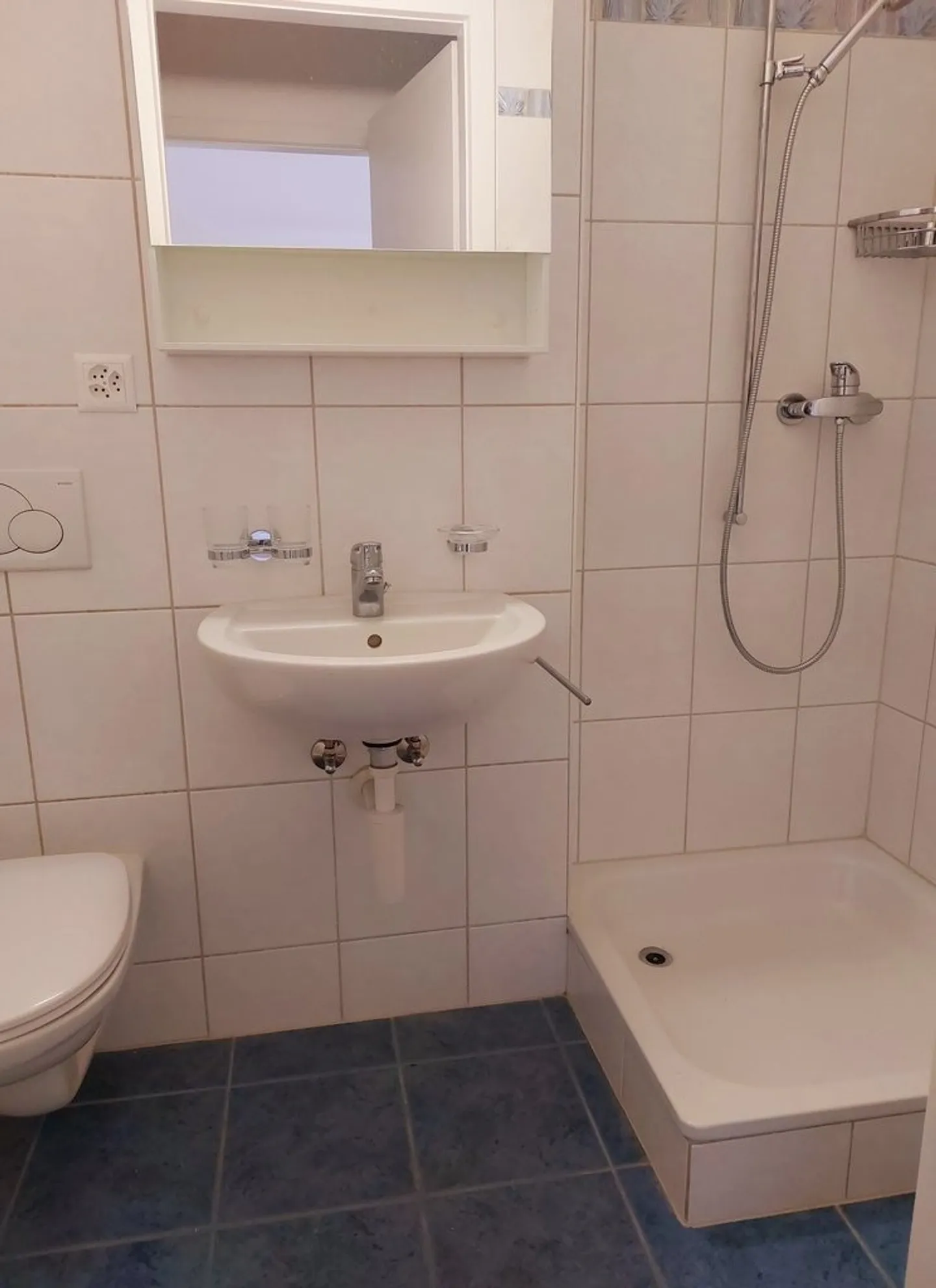 2,5-Zimmer-Wohnung im 2. Stock - Foto 5 von 7