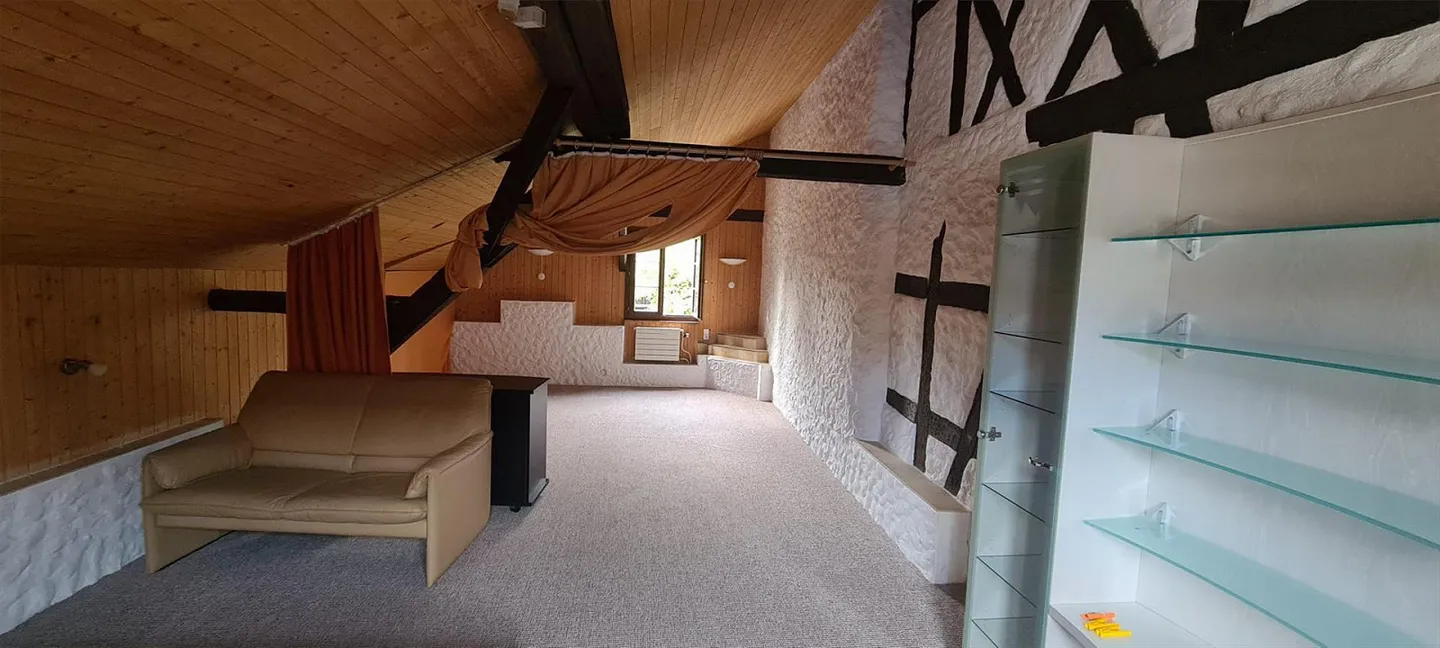 Cercasi inquilino: Piccolo appartamento maisonette con molto fascino a Büsingen - Foto 4 di 8